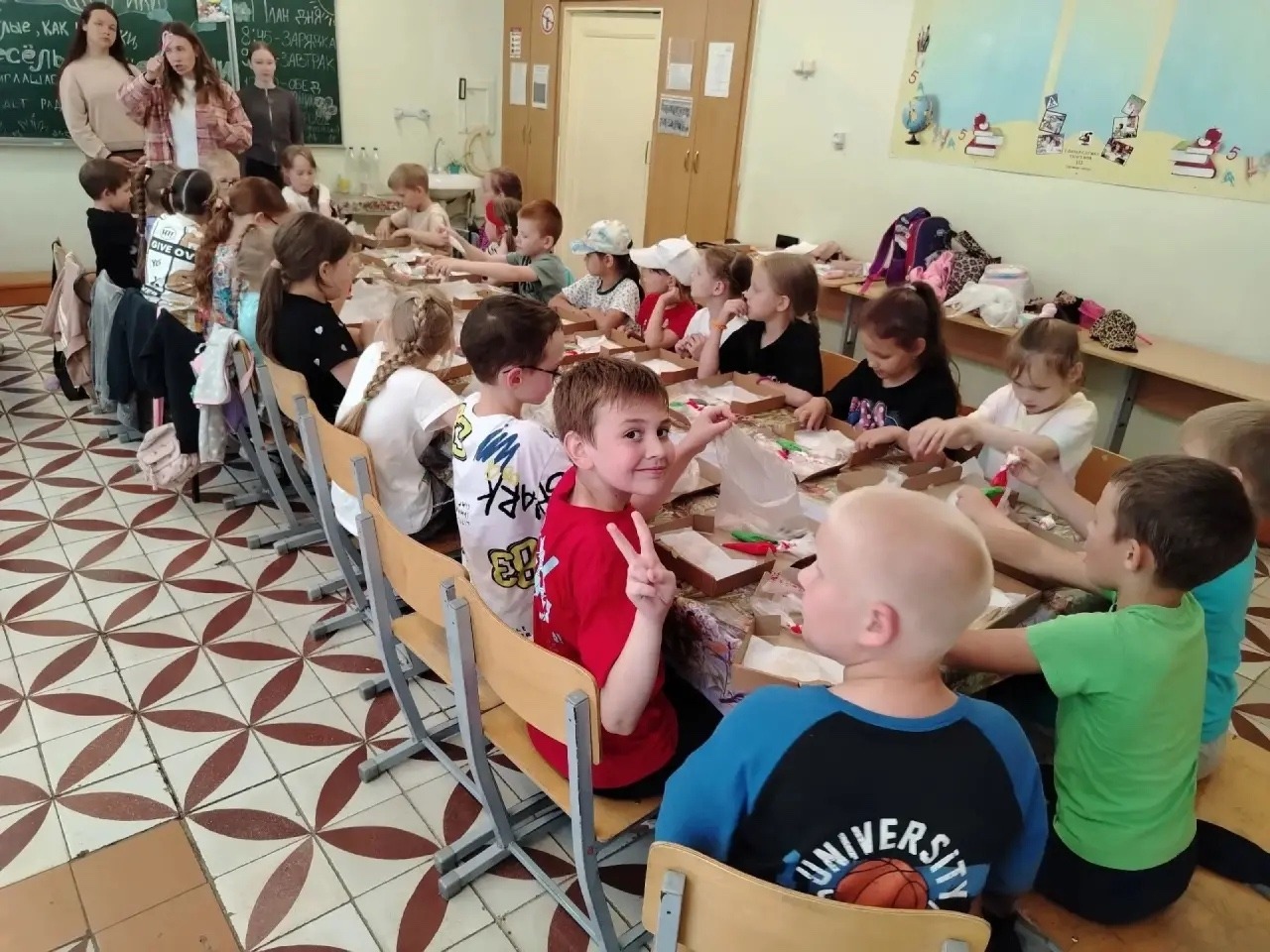 Школьный лагерь.